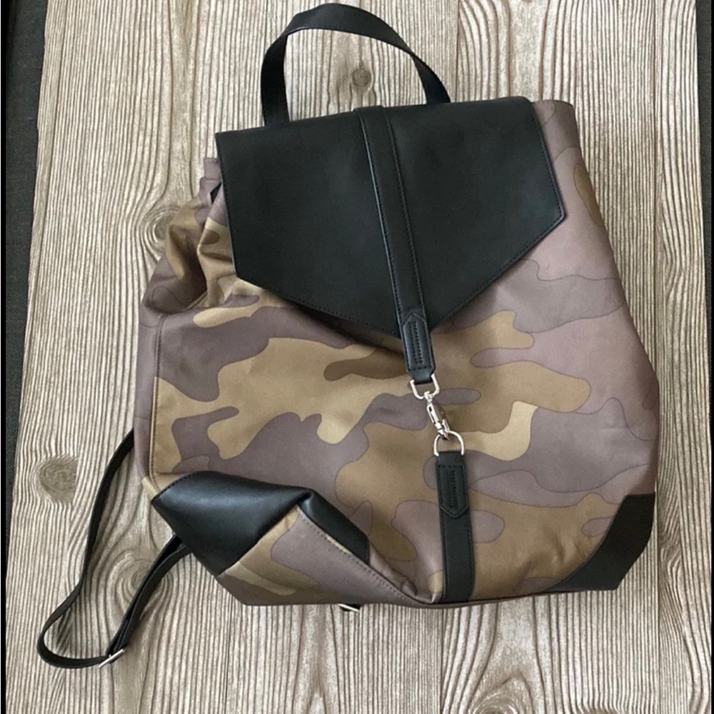 Stella & Dot como backpack